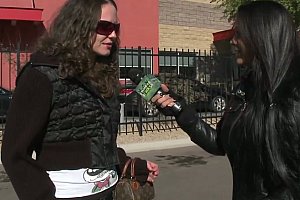 国产美女走光chinese